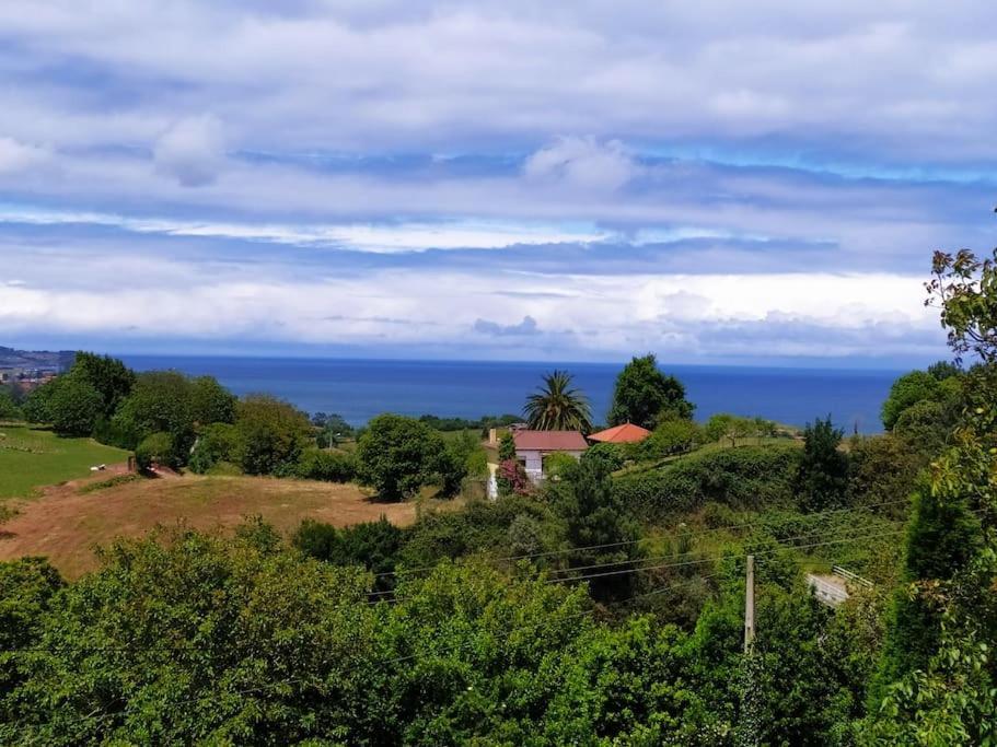 Chalet Con Magnificas Vistas Al Mar Perlora Esterno foto
